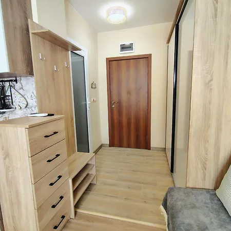 Апартаменты Charming 88 *